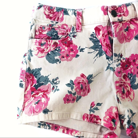 Forever 21 Pink Floral Jean Shorts - Picture 2 of 4